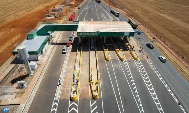 Privatização das BRs 116 e 304 acende alerta no Ceará: o risco de pagar pedágio caro por estradas esburacadas como no Pará