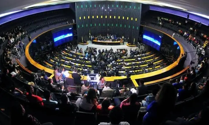 Quatro candidatos despontam entre os mais votados para a Câmara Federal no CE