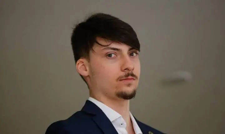 Sem nunca ter trabalhado na vida, vaza fortuna de Jair Renan Bolsonaro