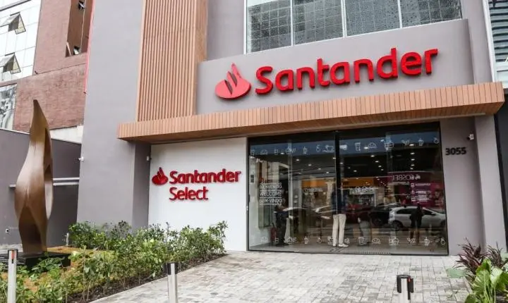 Sindicato denuncia fechamento de 6 mil vagas pelo Santander no Brasil