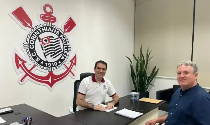 Marcelo Paz é demitido do Corinthians
