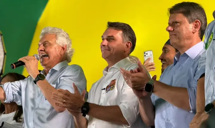 Ronaldo Caiado anuncia apoio a Flávio Bolsonaro no 2º turno; veja o vídeo