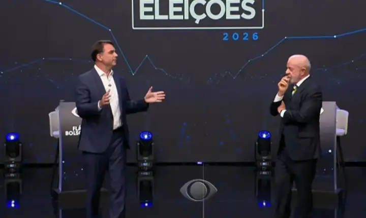 Flávio Bolsonaro e Lula se enfrentam em 1º debate presidencial; acompanhe