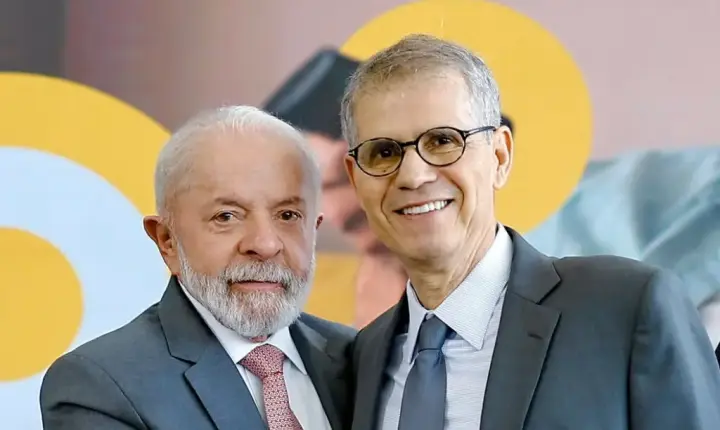Sidônio Palmeira deve tirar férias para ajudar campanha de Lula