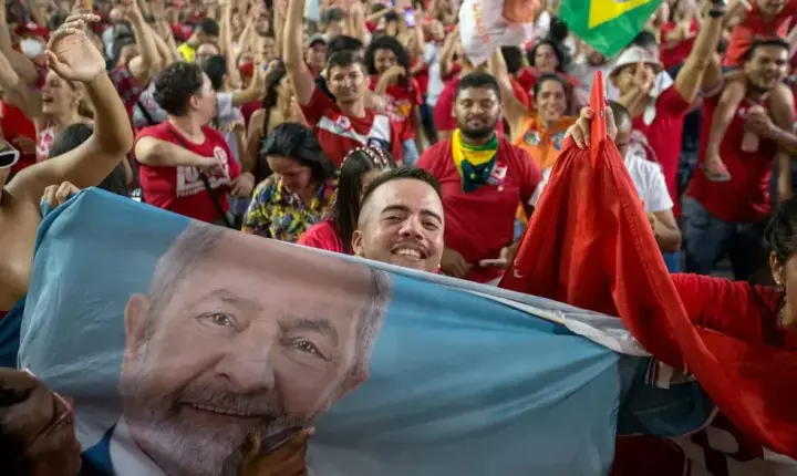 Lula desembarca no Ceará nesta terça-feira (29) para impulsionar campanha de Elmano em Fortaleza